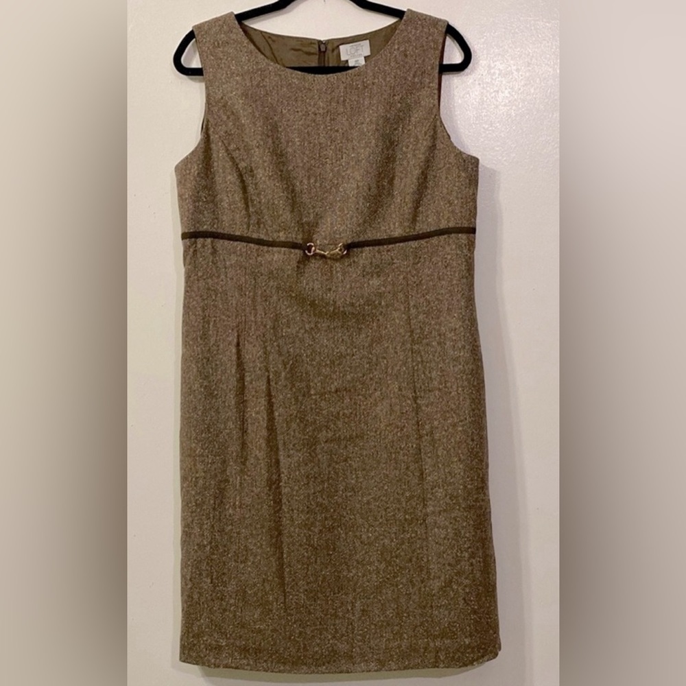 DONATED TO SISTERS 
ANN TAYLOR LOFT jumper